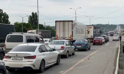 Столкнулись три легковых автомобиля и блокировали М4 «Дон»