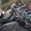Легковушку с ребенком смяли большегрузы на бесплатном участке М4 «Дон»