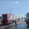 Пробка длиной 10 километров растянулась на 1283-м километре трассы М4 «Дон» в районе Кореновска Краснодарского края. Причина — ДТП на 1283-м километре трассы М4 в Кореновске. Фото ГИБДД Краснодарского края.