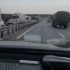 Каменский мост на 931 км трассы М4 Дон останавливает весь транспортный поток на Москву во второй половине дня - когда лучше проехать пробку в Каменске