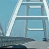 Крымский мост закрыт
