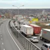 Пробка на трассе М4 в Каменске
