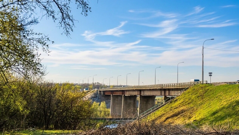 Ремонт Лавского моста в Ельце